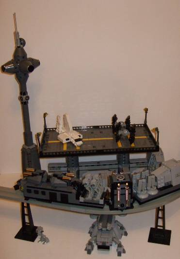 Illustration for article titled Using Hundreds of LEGO Star Wars Mini-Spaceships to Create Huge Battles